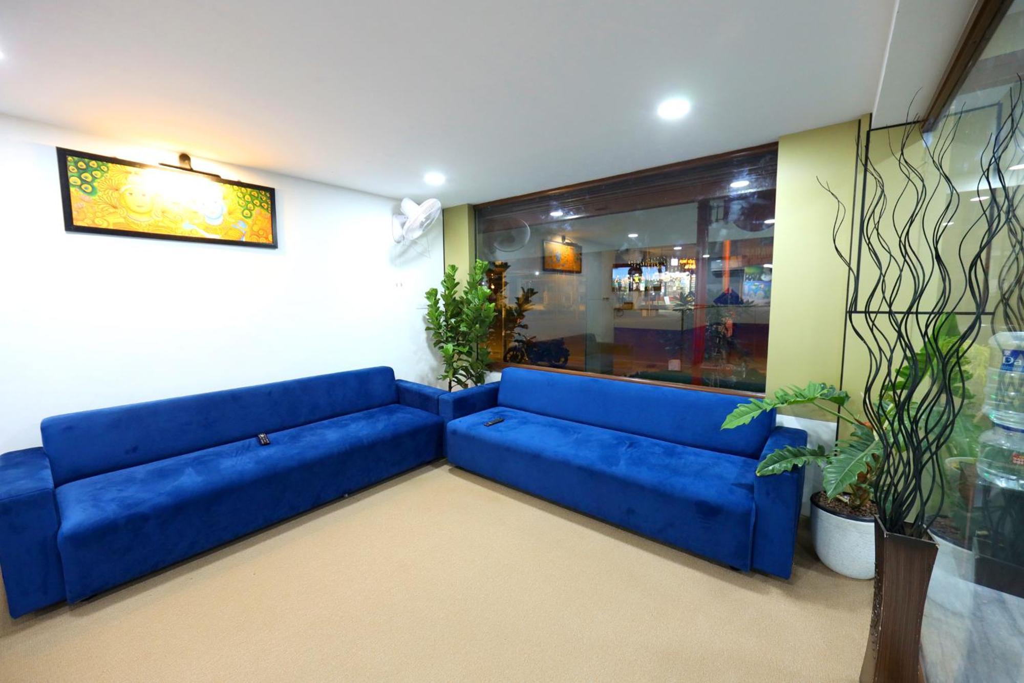 Temple View Residency Hotel Chottanikara Екстериор снимка